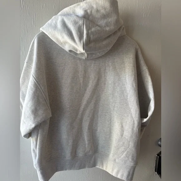 GAP Cream Hoodie with Blue Tag - Picture 5 of 5
